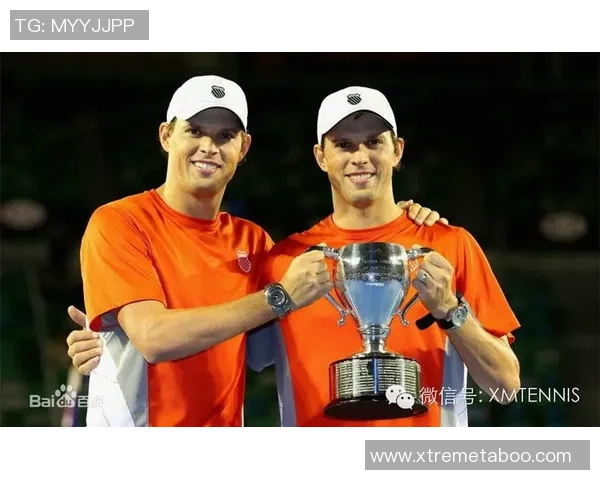 南京网球队的进攻体系与网球战术的深度解析与应用探讨 南京网球队的进攻体系与网球战术的深度解析与应用探讨